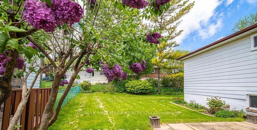 Photo 24 of 153 Clappison Boulevard, Scarborough, Centennial Scarborough — HOMEH