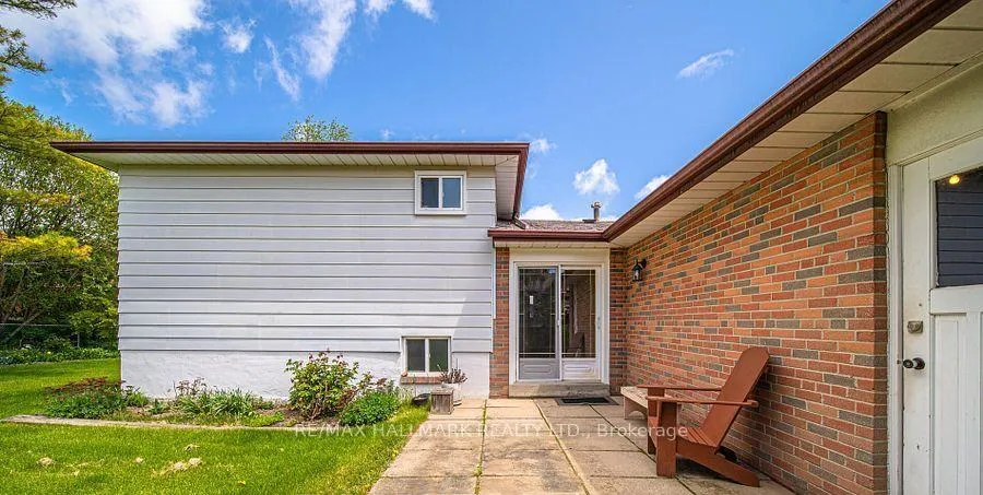 Photo 25 of 153 Clappison Boulevard, Scarborough, Centennial Scarborough — HOMEH