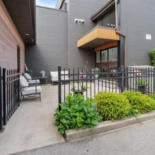 Photo 5 of Unit 3B, 320 Vine Street, St. Catharines, Carlton/Bunting — HOMEH