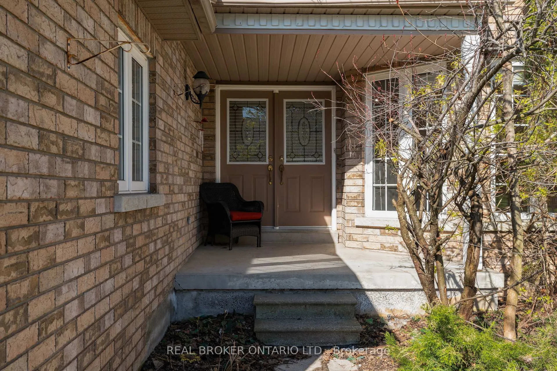 Photo 2 of 50 Cloughley Drive, Barrie, Northwest — HOMEH