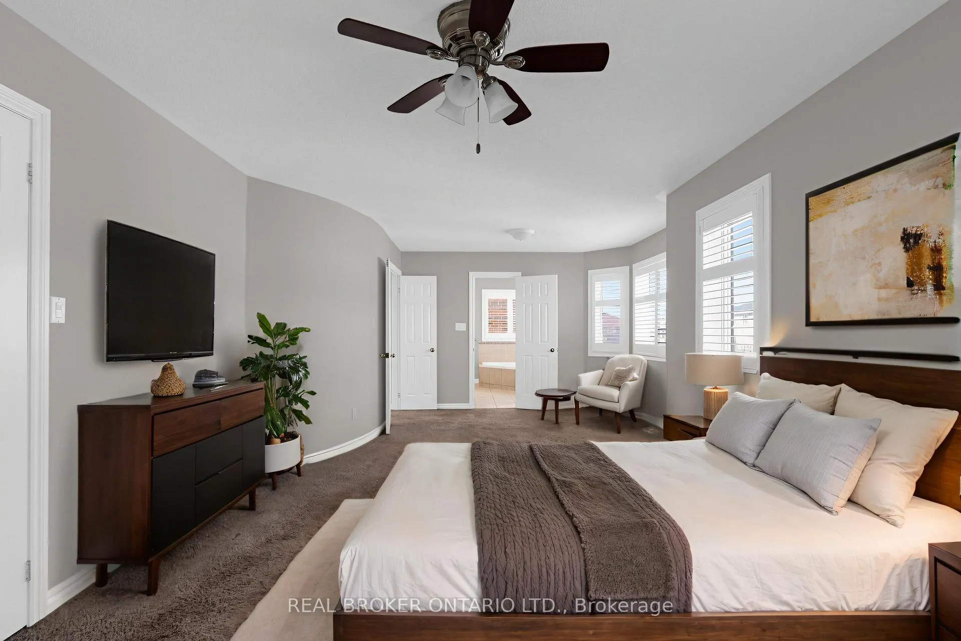 Photo 13 of 50 Cloughley Drive, Barrie, Northwest — HOMEH