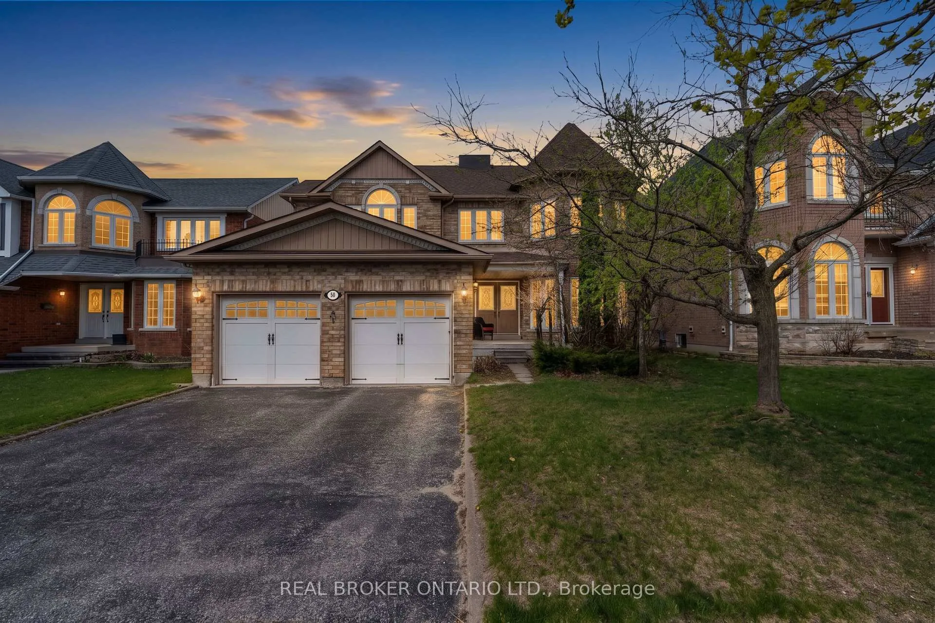 Photo 24 of 50 Cloughley Drive, Barrie, Northwest — HOMEH
