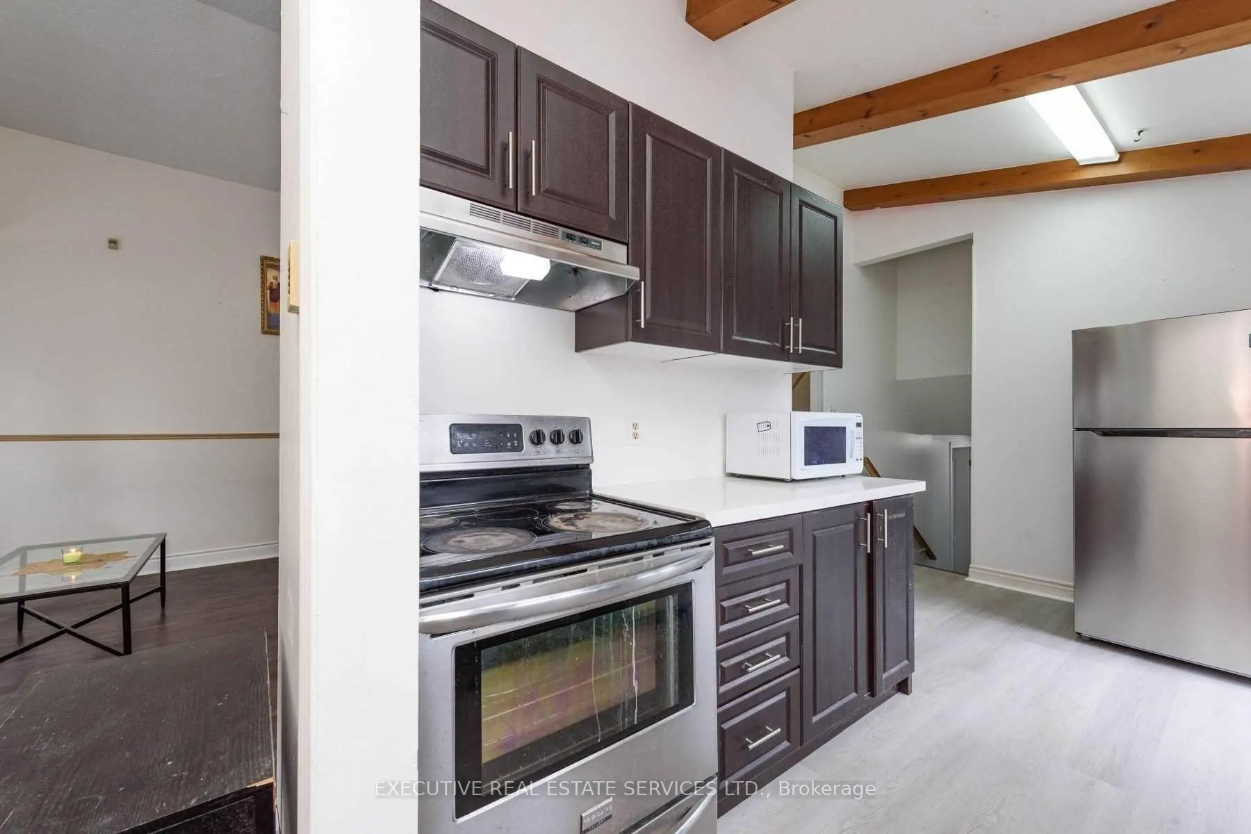 Photo 9 of 48 Reynier Drive, Brampton, Heart Lake East — HOMEH