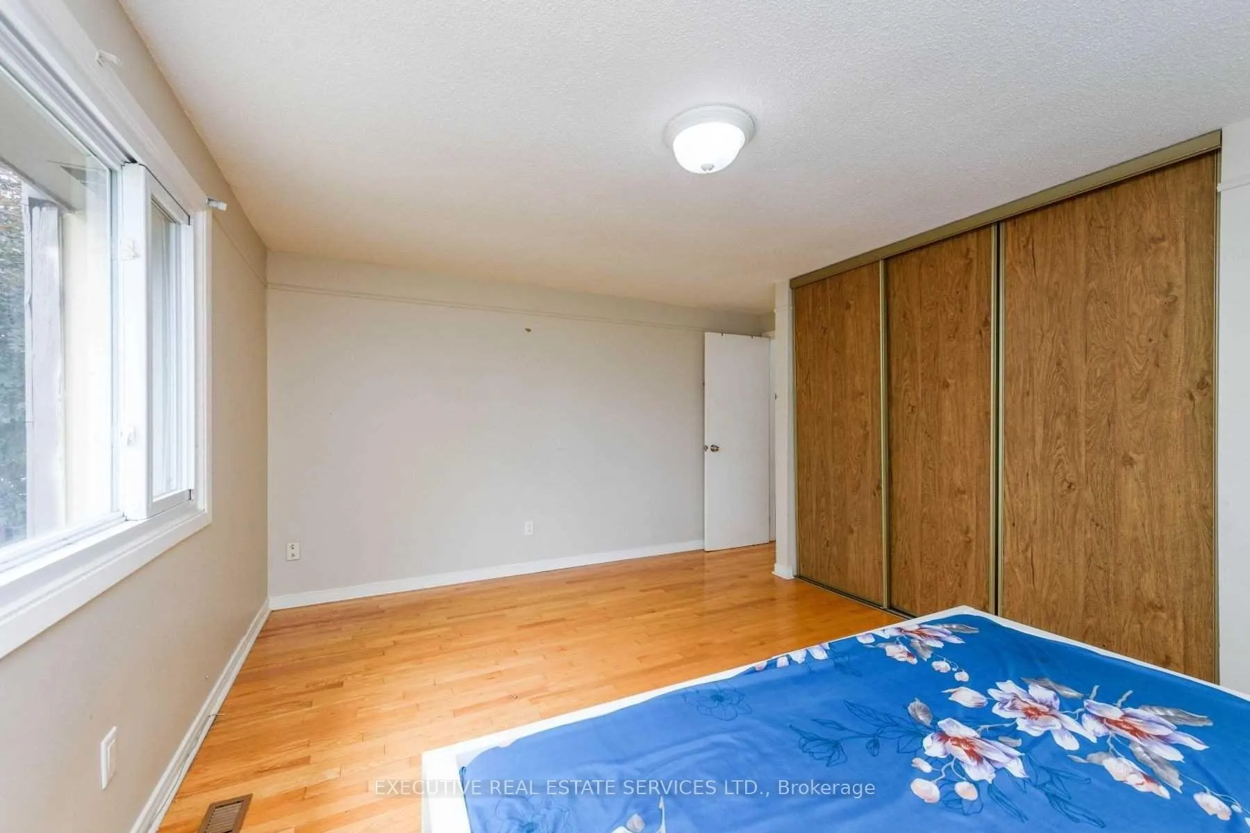 Photo 12 of 48 Reynier Drive, Brampton, Heart Lake East — HOMEH