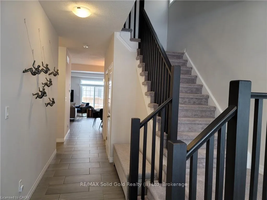 Photo 2 of 260 Buttonbush Street, Waterloo, Vista Hills — HOMEH