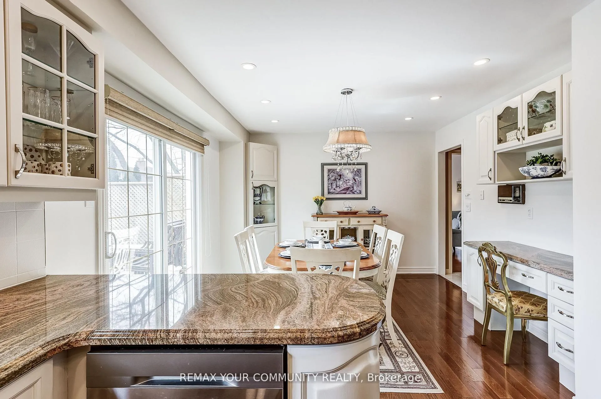 Photo 16 of 139 Larkin Avenue, Markham, Markham Village — HOMEH
