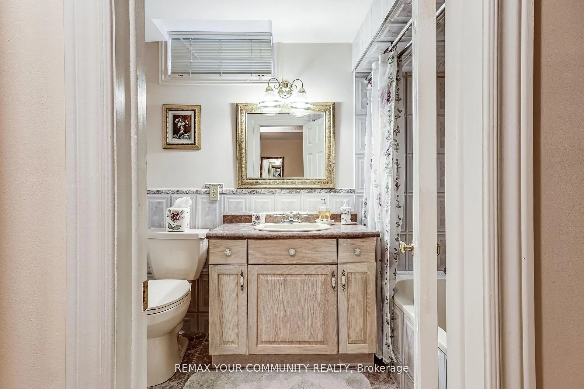 Photo 36 of 139 Larkin Avenue, Markham, Markham Village — HOMEH