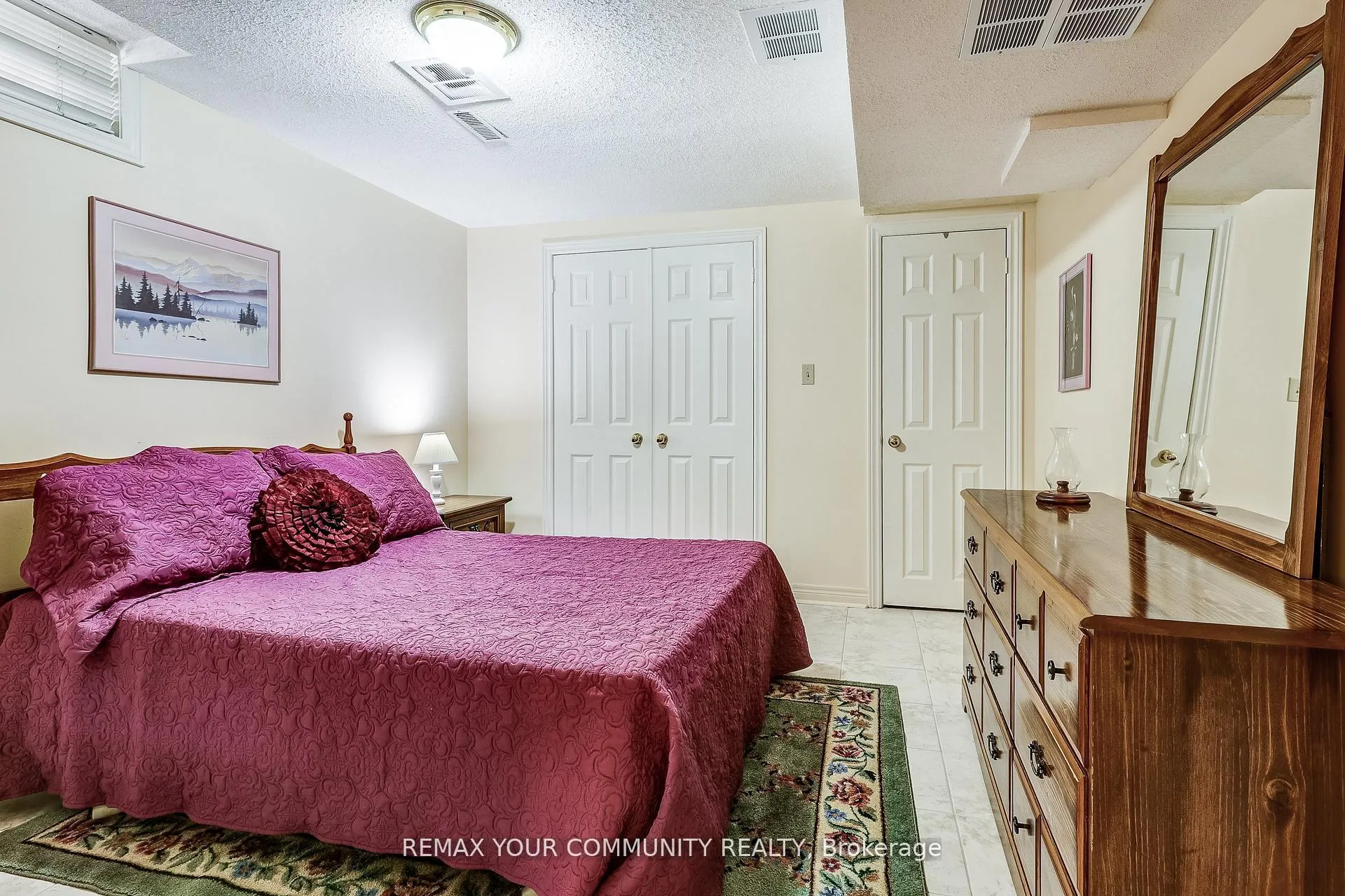 Photo 37 of 139 Larkin Avenue, Markham, Markham Village — HOMEH