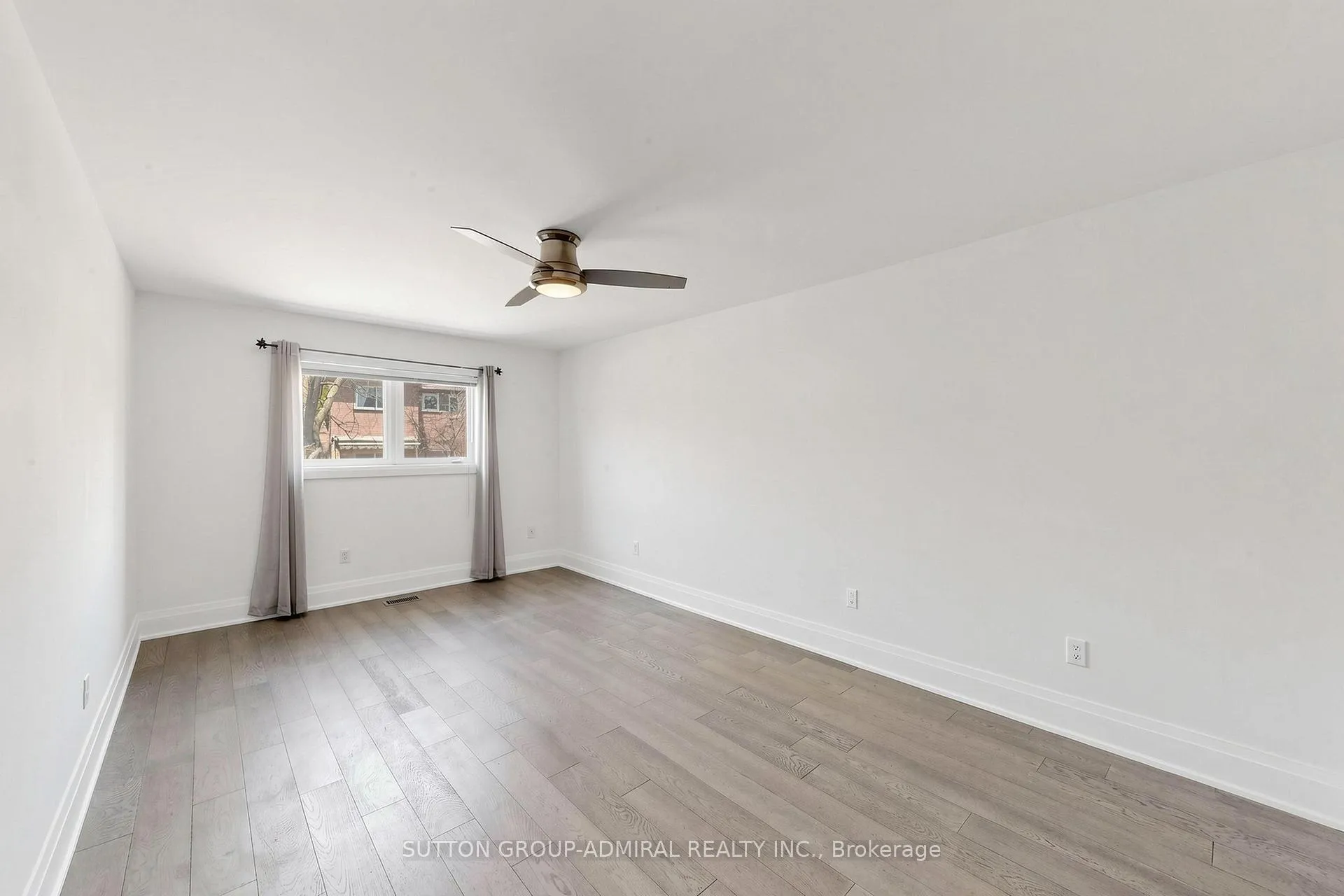 Photo 20 of 165 Clearmeadow Boulevard, Newmarket, Summerhill Estates — HOMEH