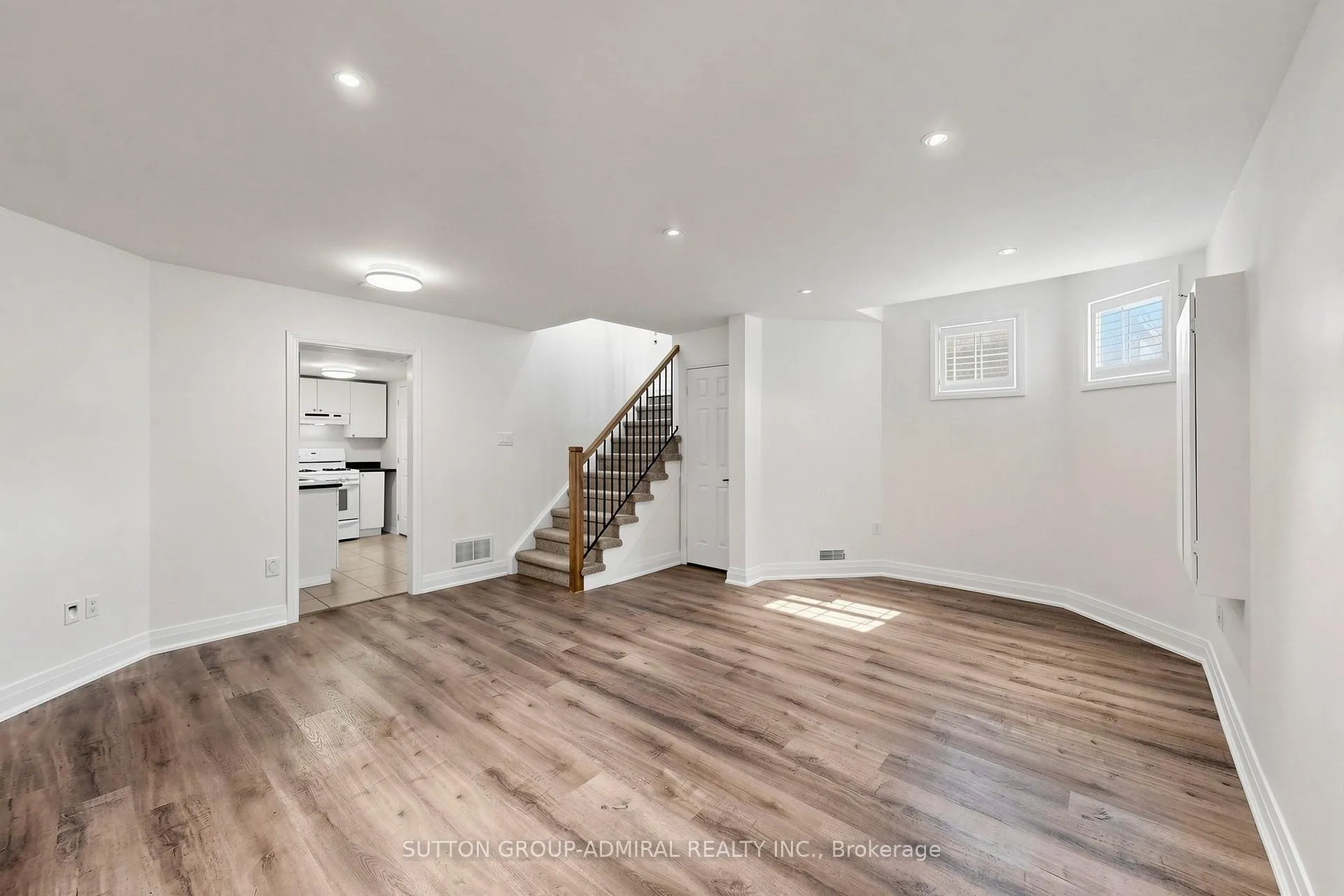 Photo 28 of 165 Clearmeadow Boulevard, Newmarket, Summerhill Estates — HOMEH