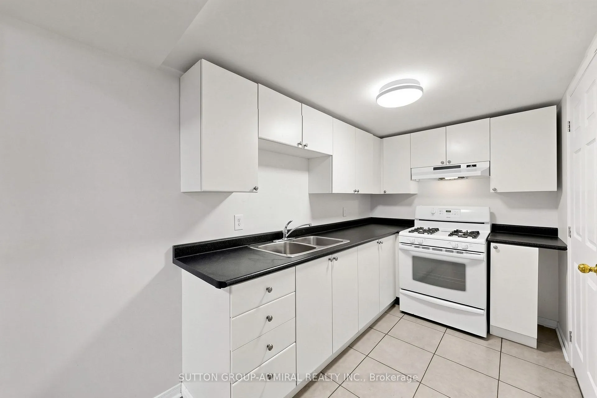 Photo 29 of 165 Clearmeadow Boulevard, Newmarket, Summerhill Estates — HOMEH