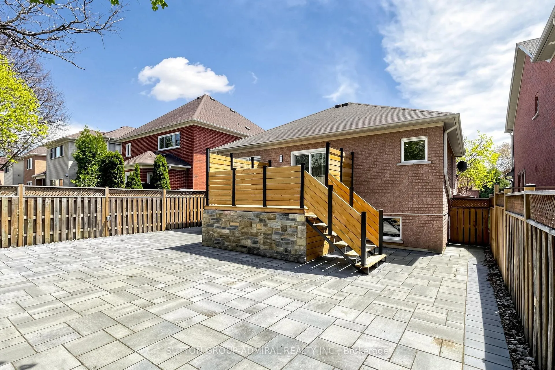 Photo 47 of 165 Clearmeadow Boulevard, Newmarket, Summerhill Estates — HOMEH