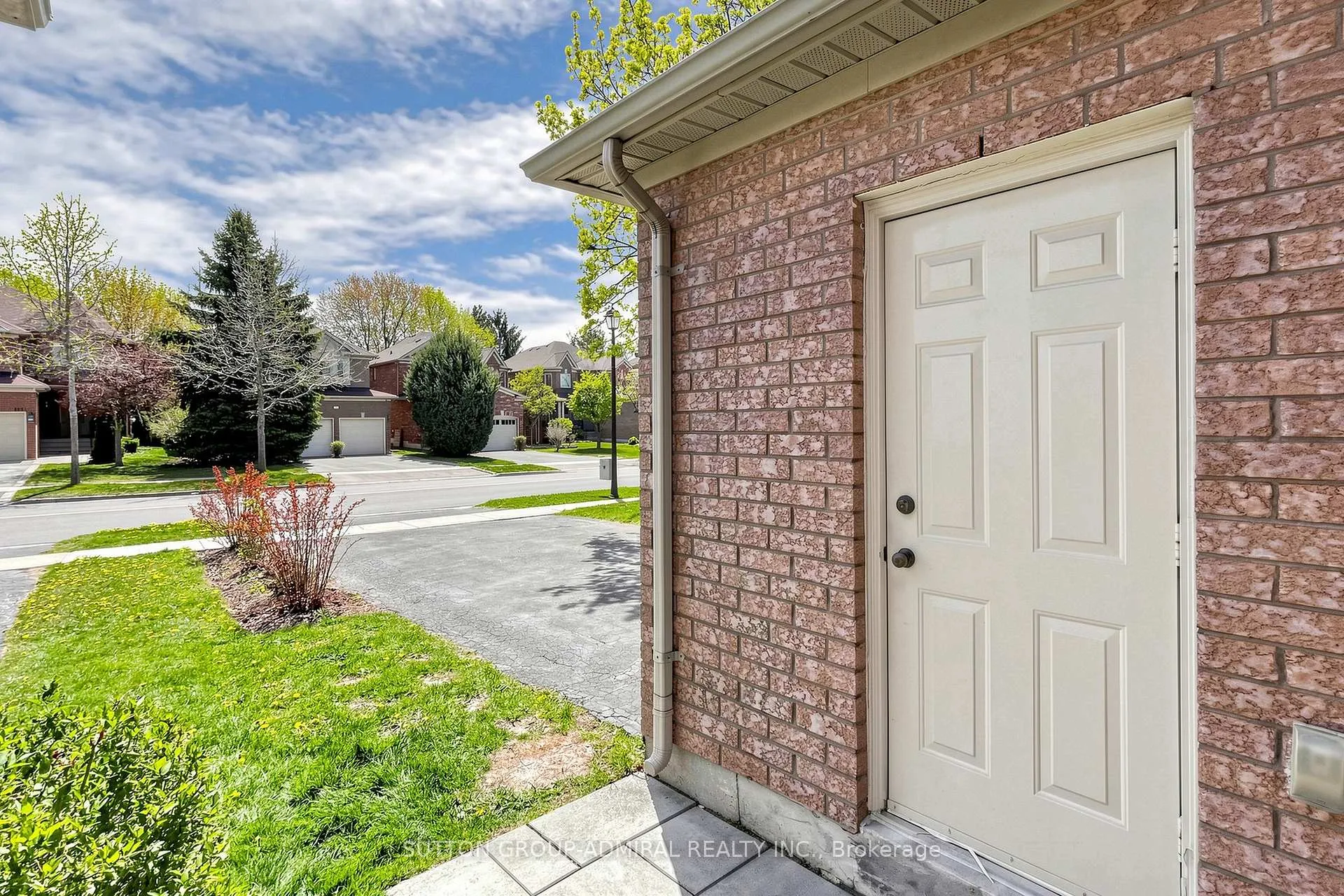 Photo 50 of 165 Clearmeadow Boulevard, Newmarket, Summerhill Estates — HOMEH