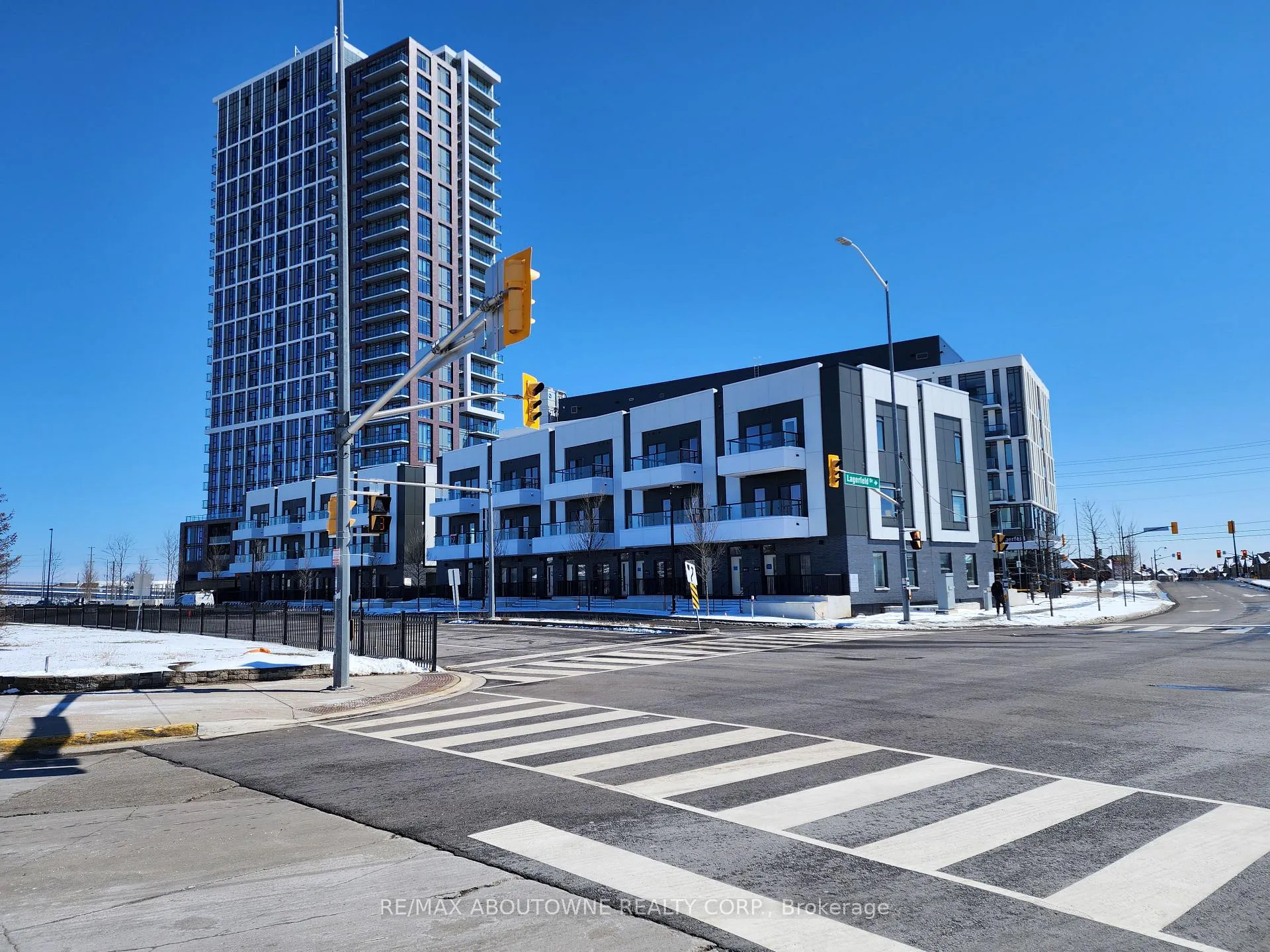 Photo 1 of Unit 12, 20 Lagerfeld Drive, Brampton, Northwest Brampton — HOMEH