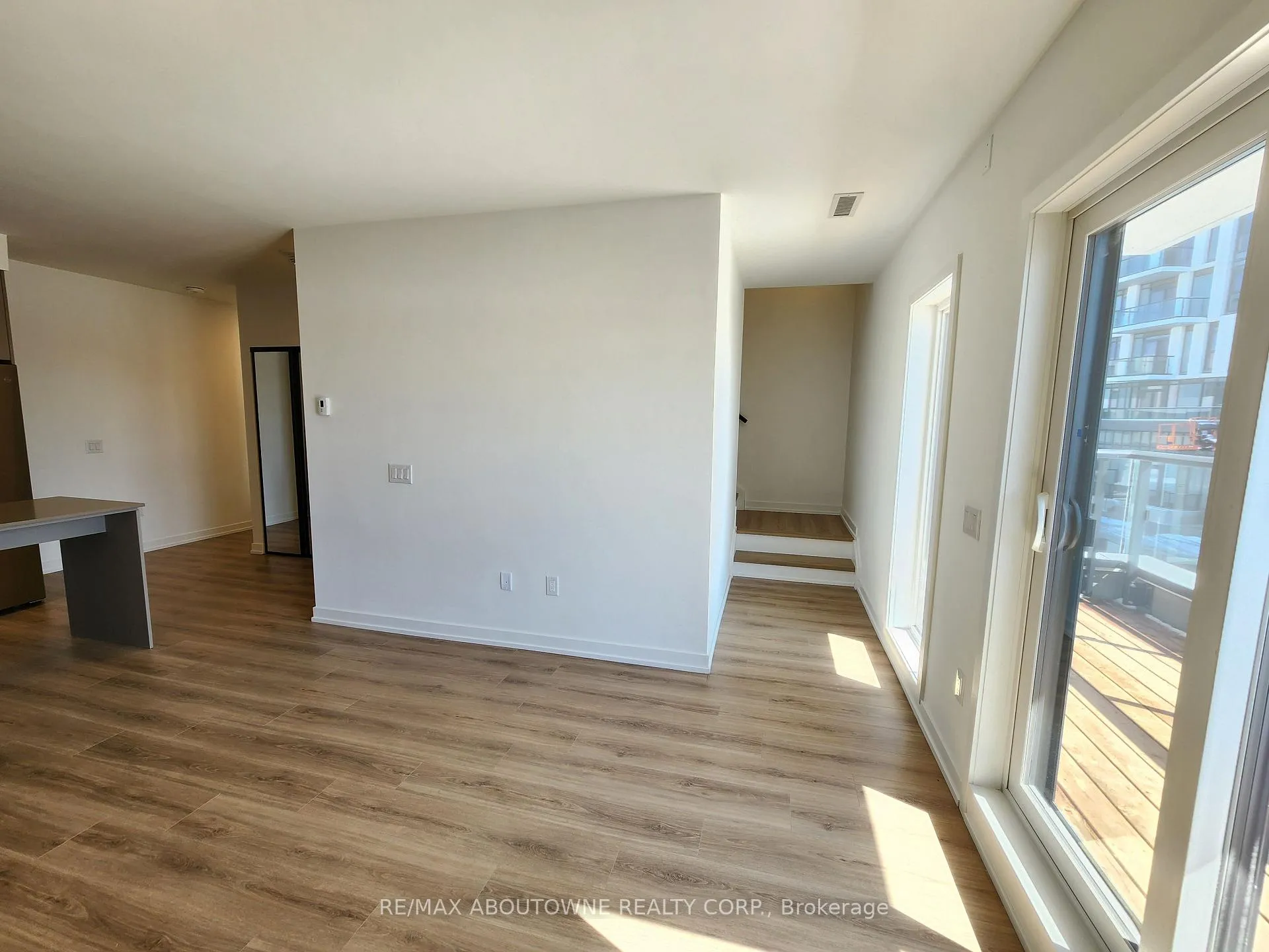 Photo 11 of Unit 12, 20 Lagerfeld Drive, Brampton, Northwest Brampton — HOMEH
