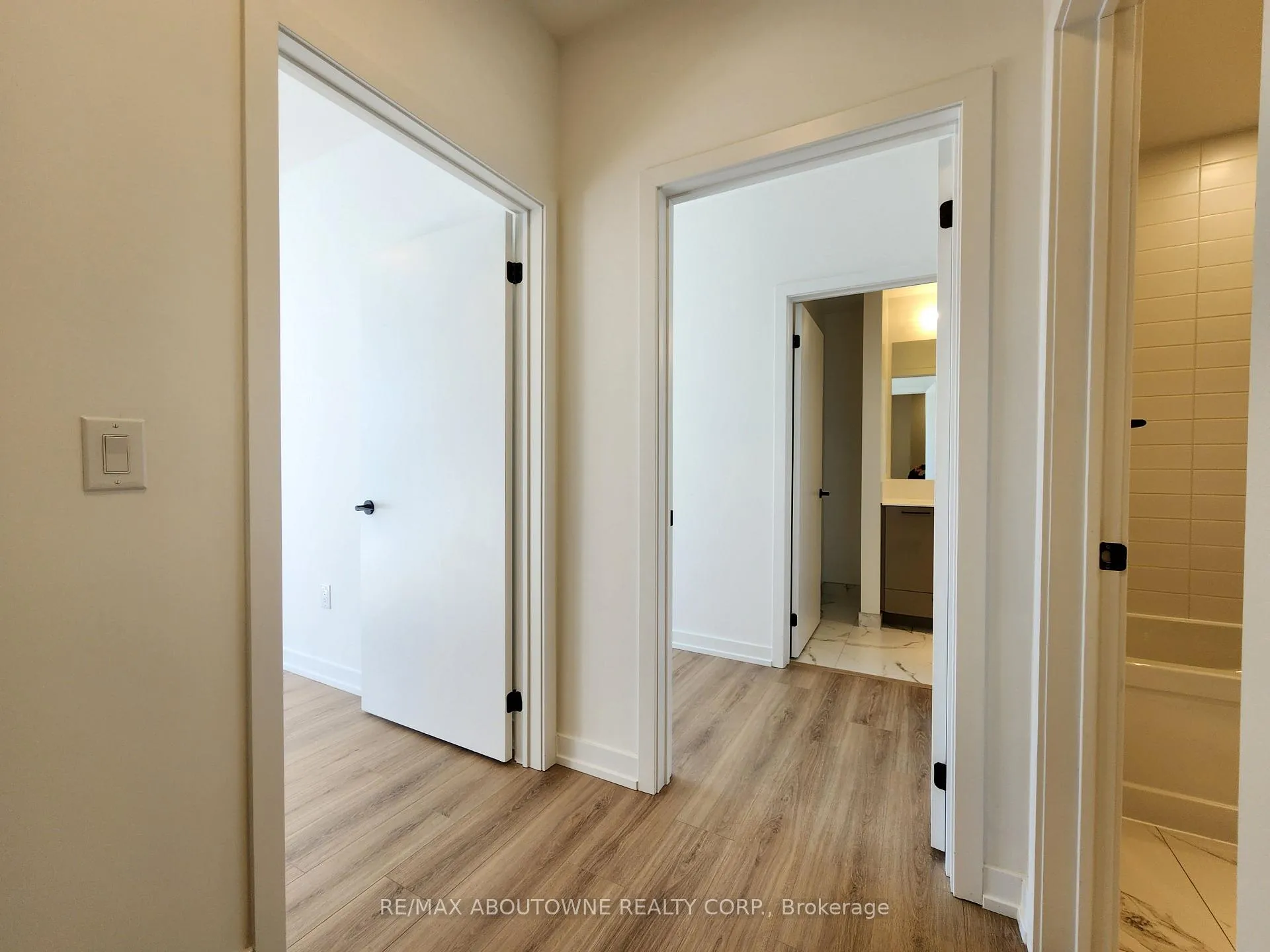 Photo 18 of Unit 12, 20 Lagerfeld Drive, Brampton, Northwest Brampton — HOMEH
