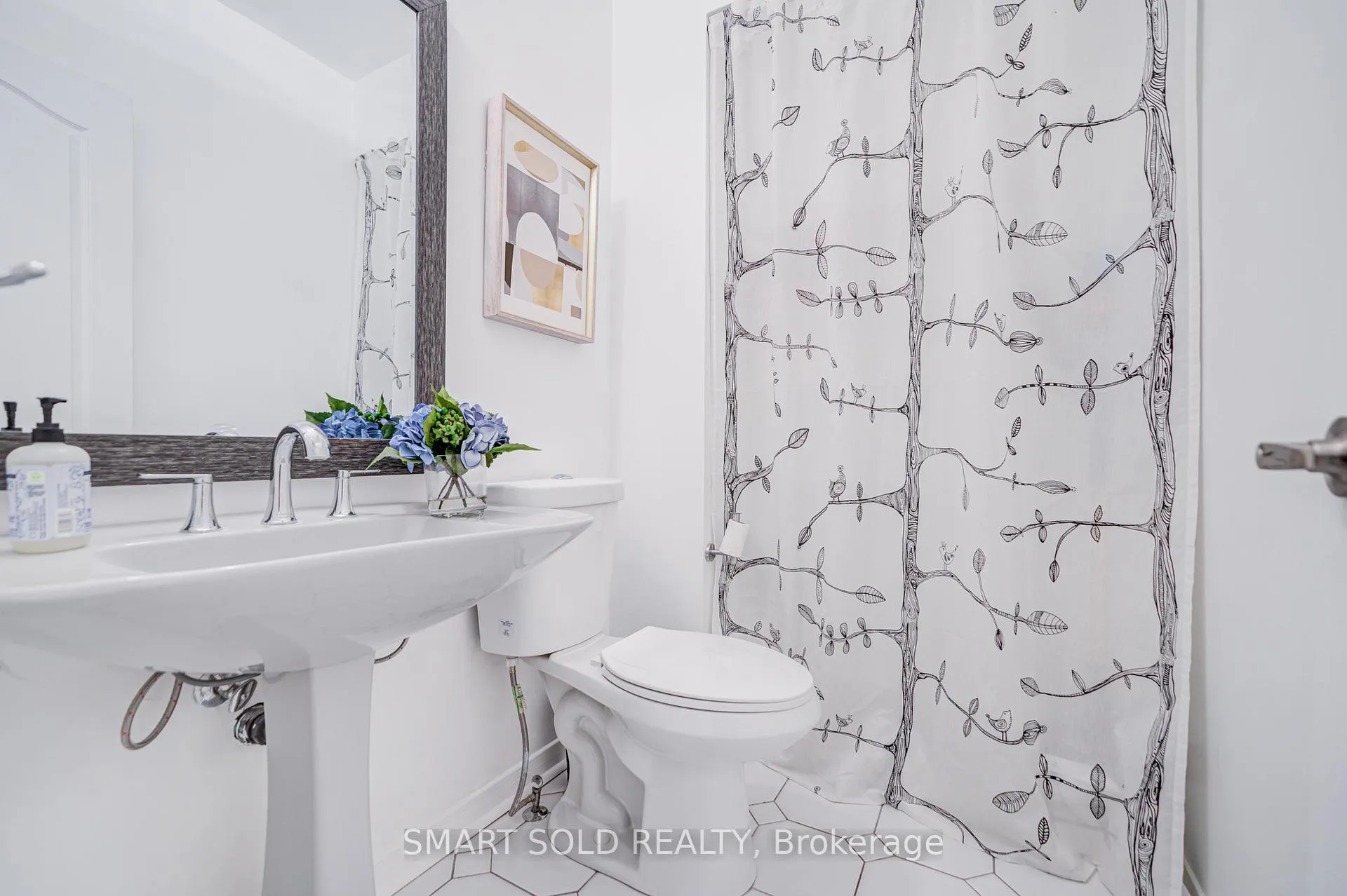 Photo 19 of 123 Thornway Avenue, Vaughan, Brownridge — HOMEH