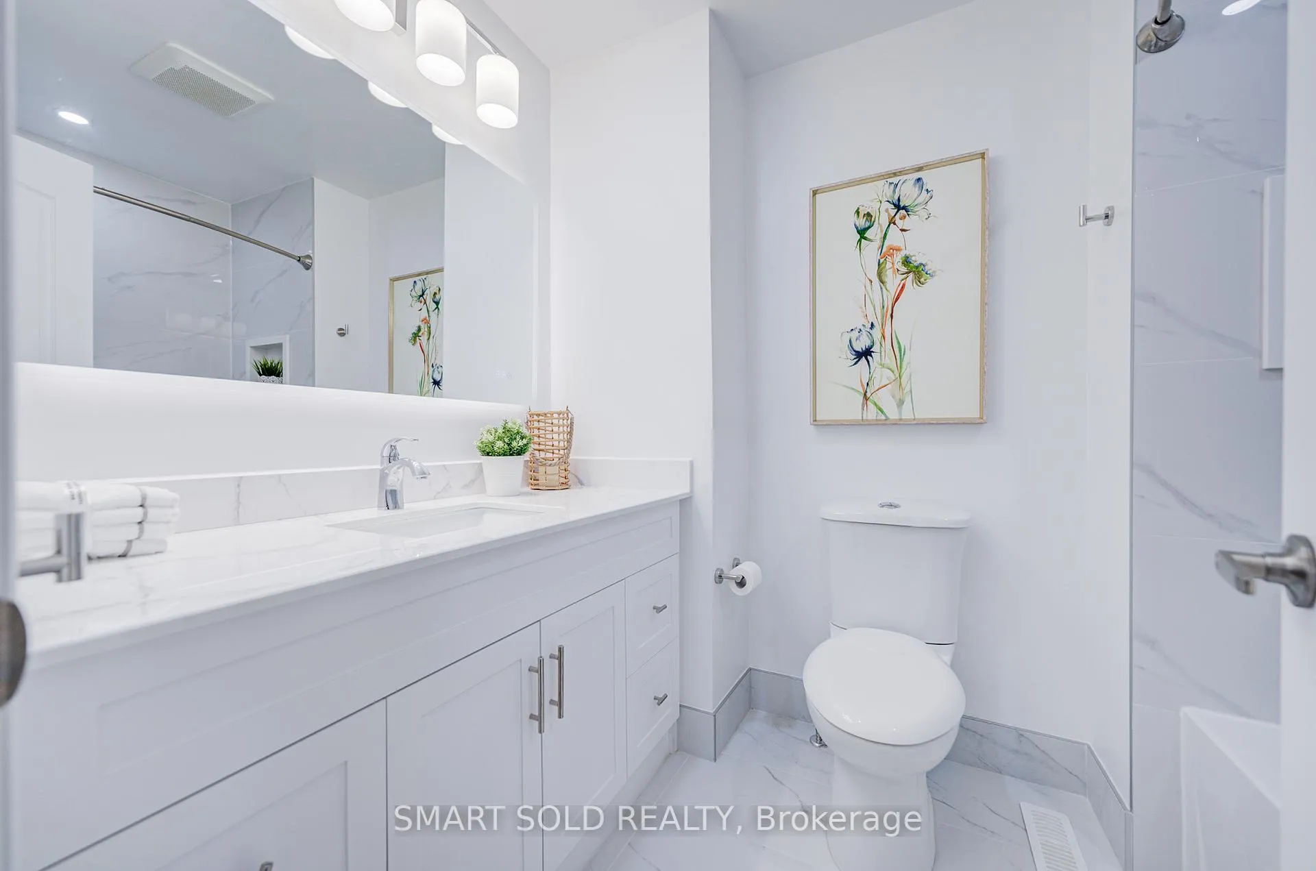Photo 26 of 123 Thornway Avenue, Vaughan, Brownridge — HOMEH
