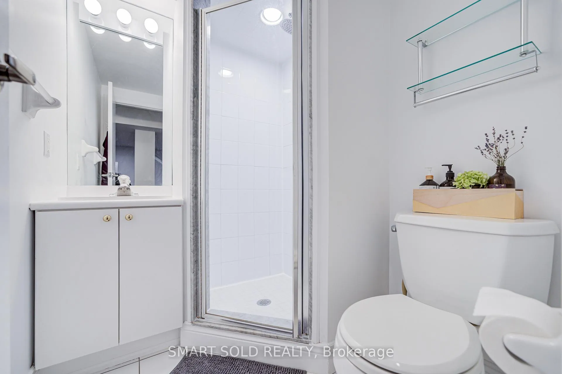 Photo 39 of 123 Thornway Avenue, Vaughan, Brownridge — HOMEH