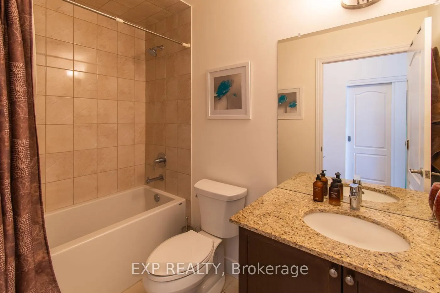 Photo 7 of Unit 401, 90 Orchard Point Road, Orillia — HOMEH