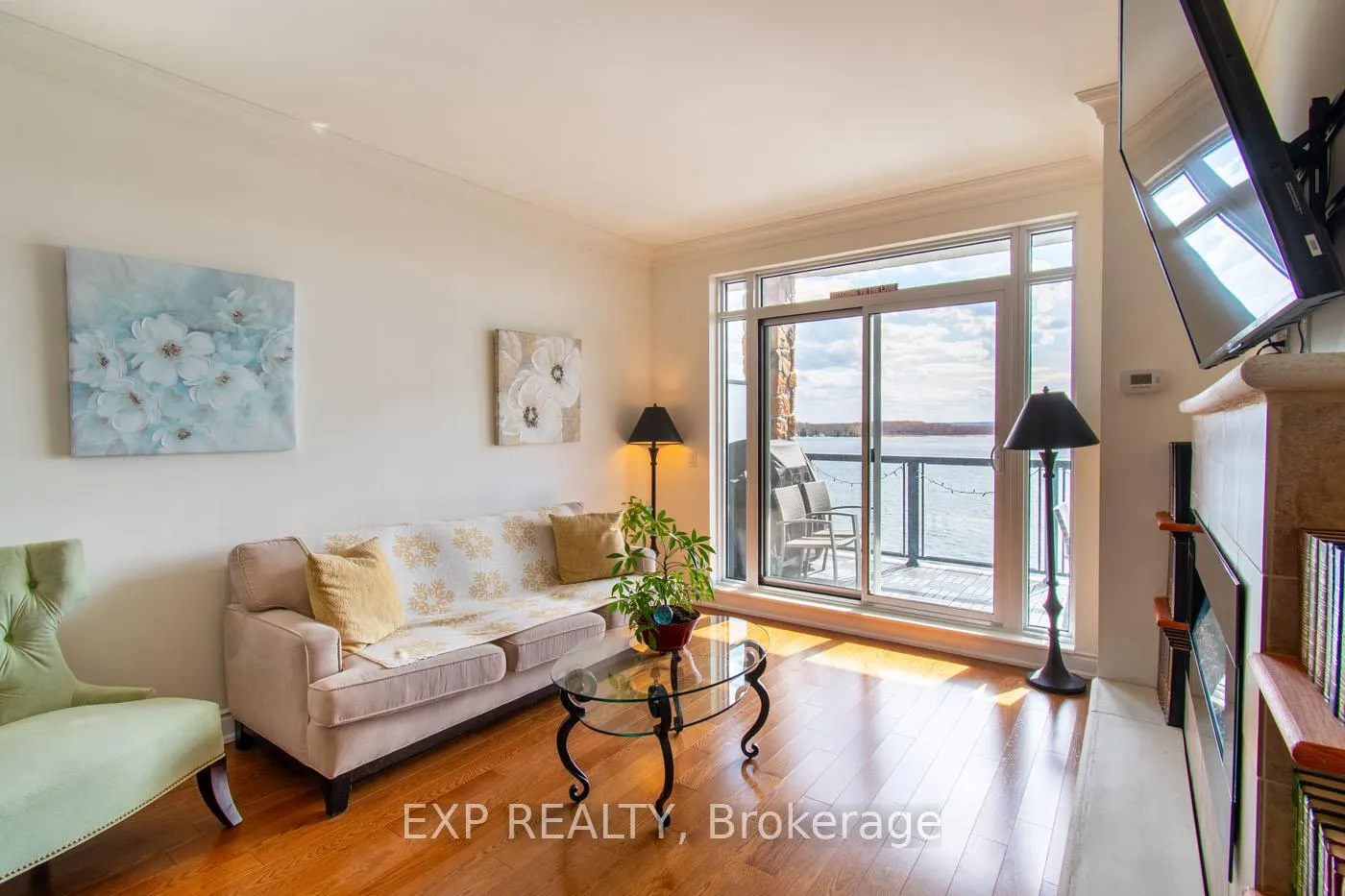 Photo 11 of Unit 401, 90 Orchard Point Road, Orillia — HOMEH