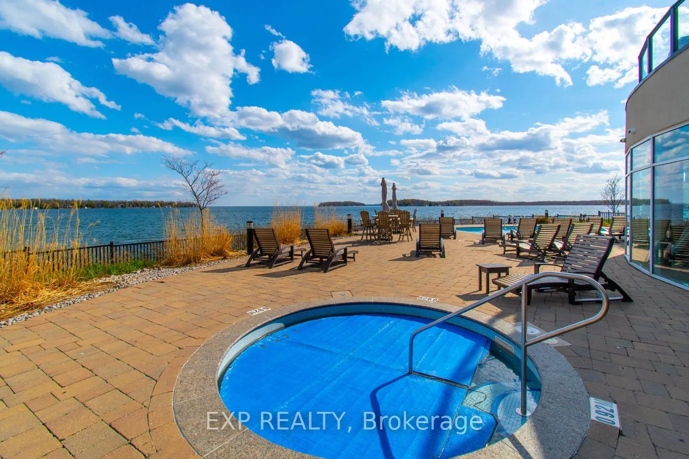 Photo 23 of Unit 401, 90 Orchard Point Road, Orillia — HOMEH