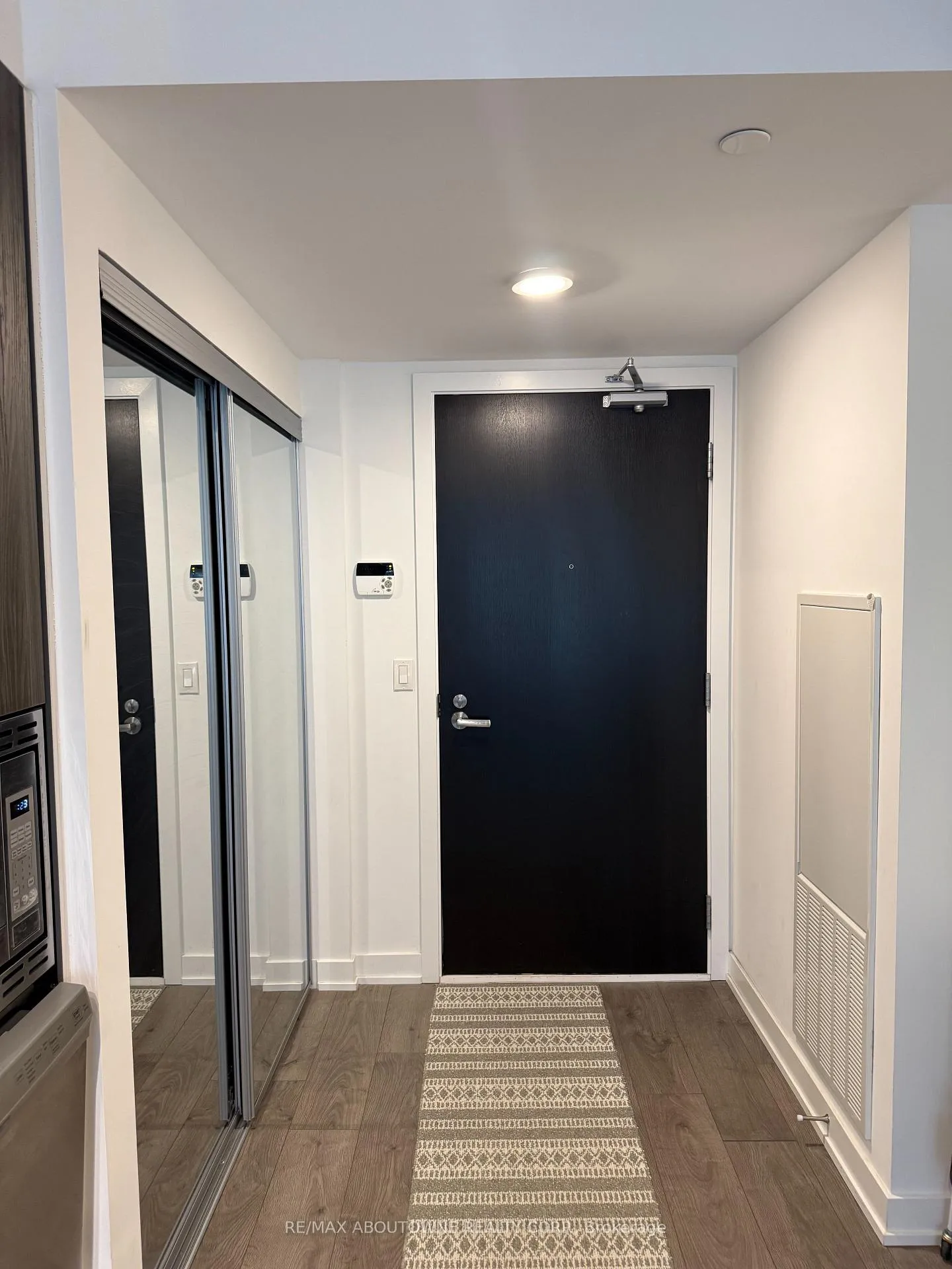 Photo 1 of Unit 1202, 18 Maitland Terrace, Toronto, Church-Yonge Corridor — HOMEH