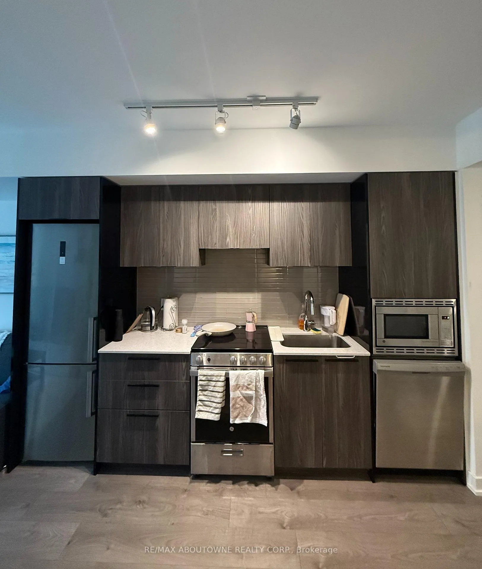 Photo 3 of Unit 1202, 18 Maitland Terrace, Toronto, Church-Yonge Corridor — HOMEH