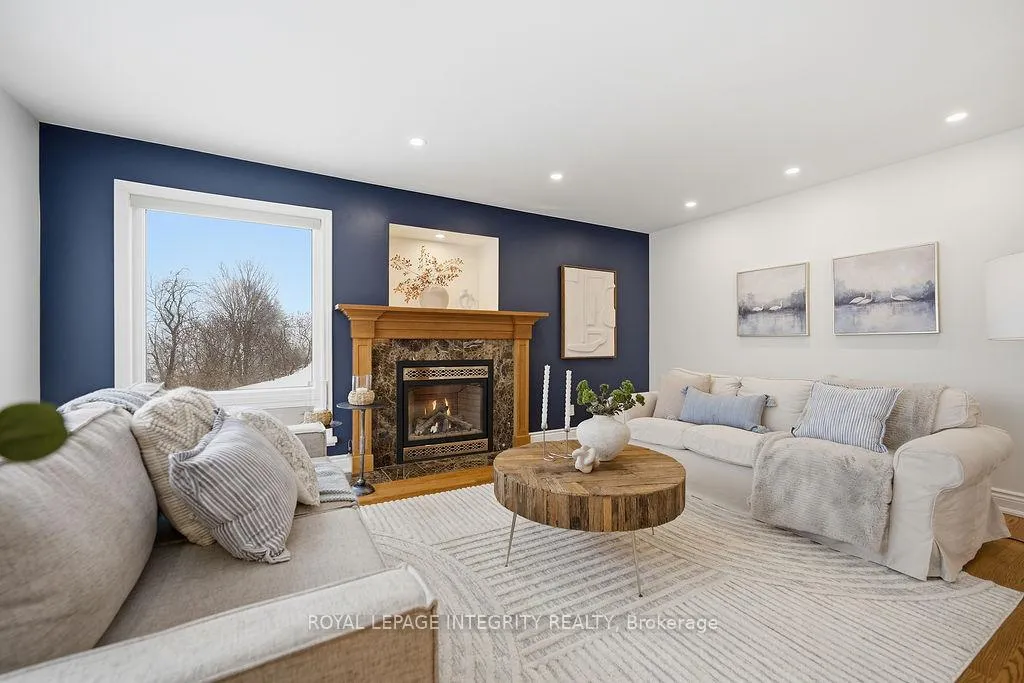 Photo 18 of 50 Rosenfeld Crescent W, Ottawa, Kanata - Kanata Lakes/Heritage Hills — HOMEH