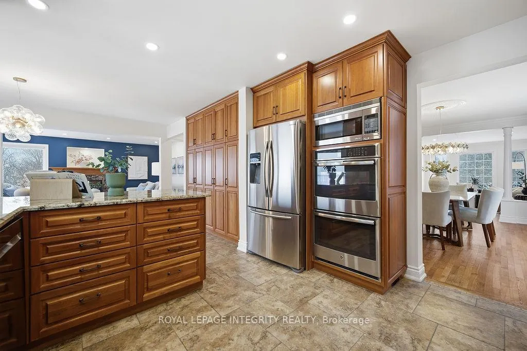 Photo 25 of 50 Rosenfeld Crescent W, Ottawa, Kanata - Kanata Lakes/Heritage Hills — HOMEH