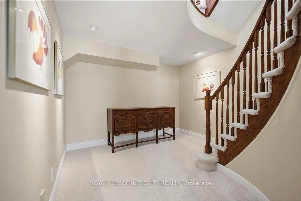 Photo 42 of 50 Rosenfeld Crescent W, Ottawa, Kanata - Kanata Lakes/Heritage Hills — HOMEH