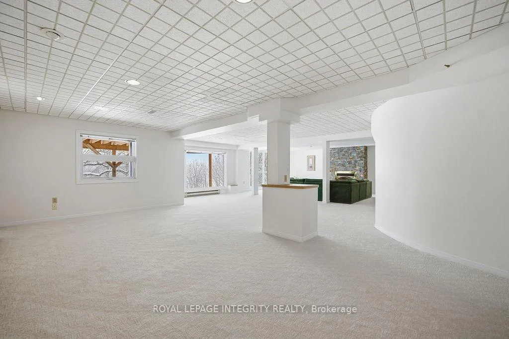 Photo 44 of 50 Rosenfeld Crescent W, Ottawa, Kanata - Kanata Lakes/Heritage Hills — HOMEH