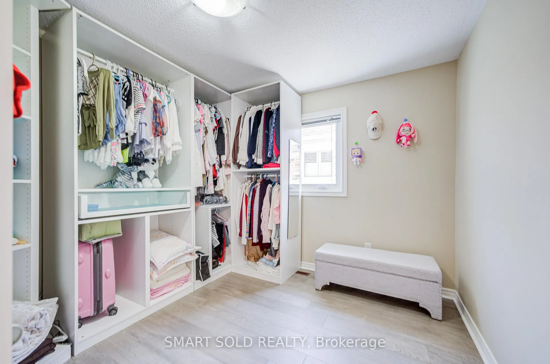 Photo 27 of 22 Beaton Avenue, Vaughan, Maple — HOMEH