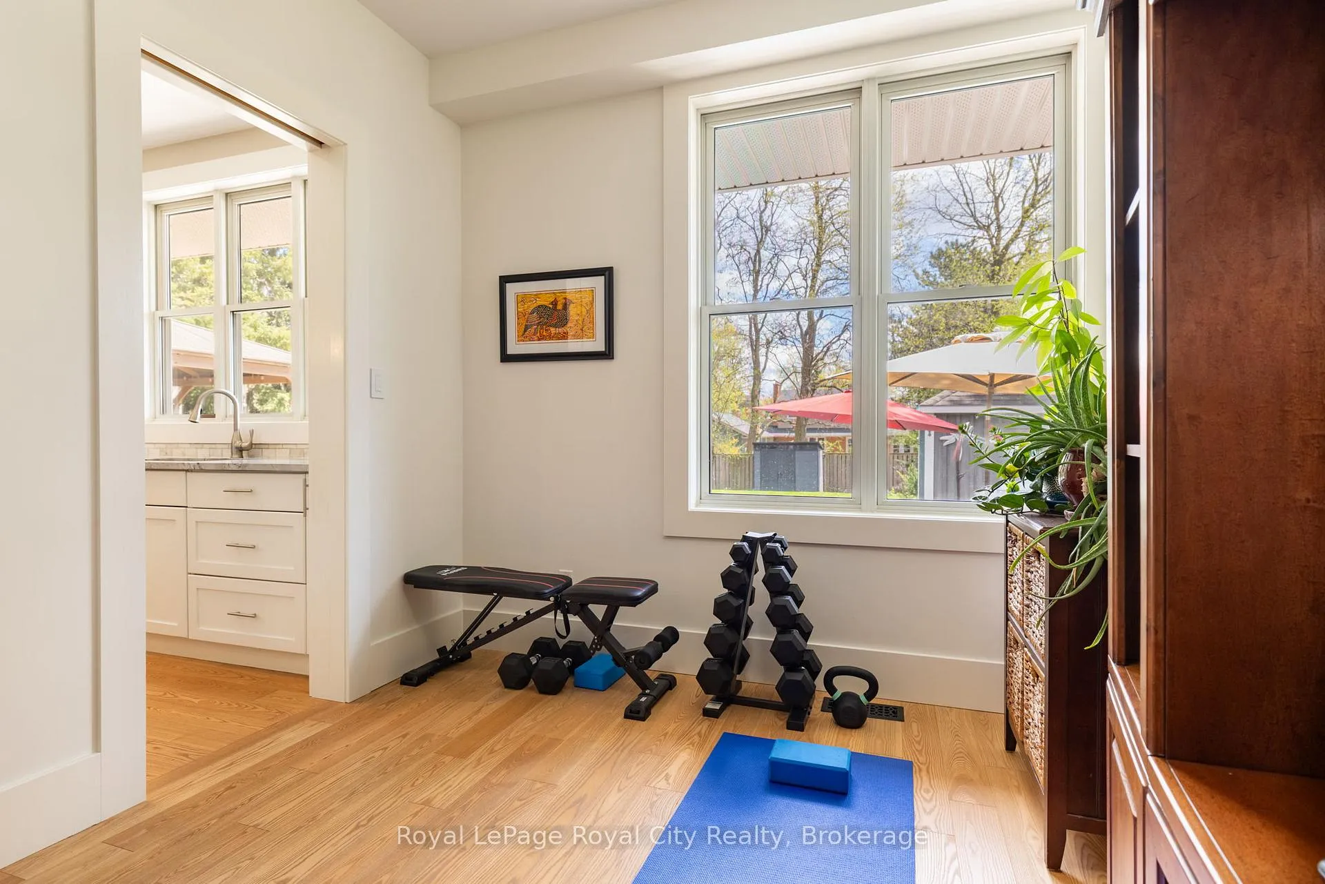 Photo 42 of 255 Normandy Avenue, Waterloo, Lincoln Village — HOMEH