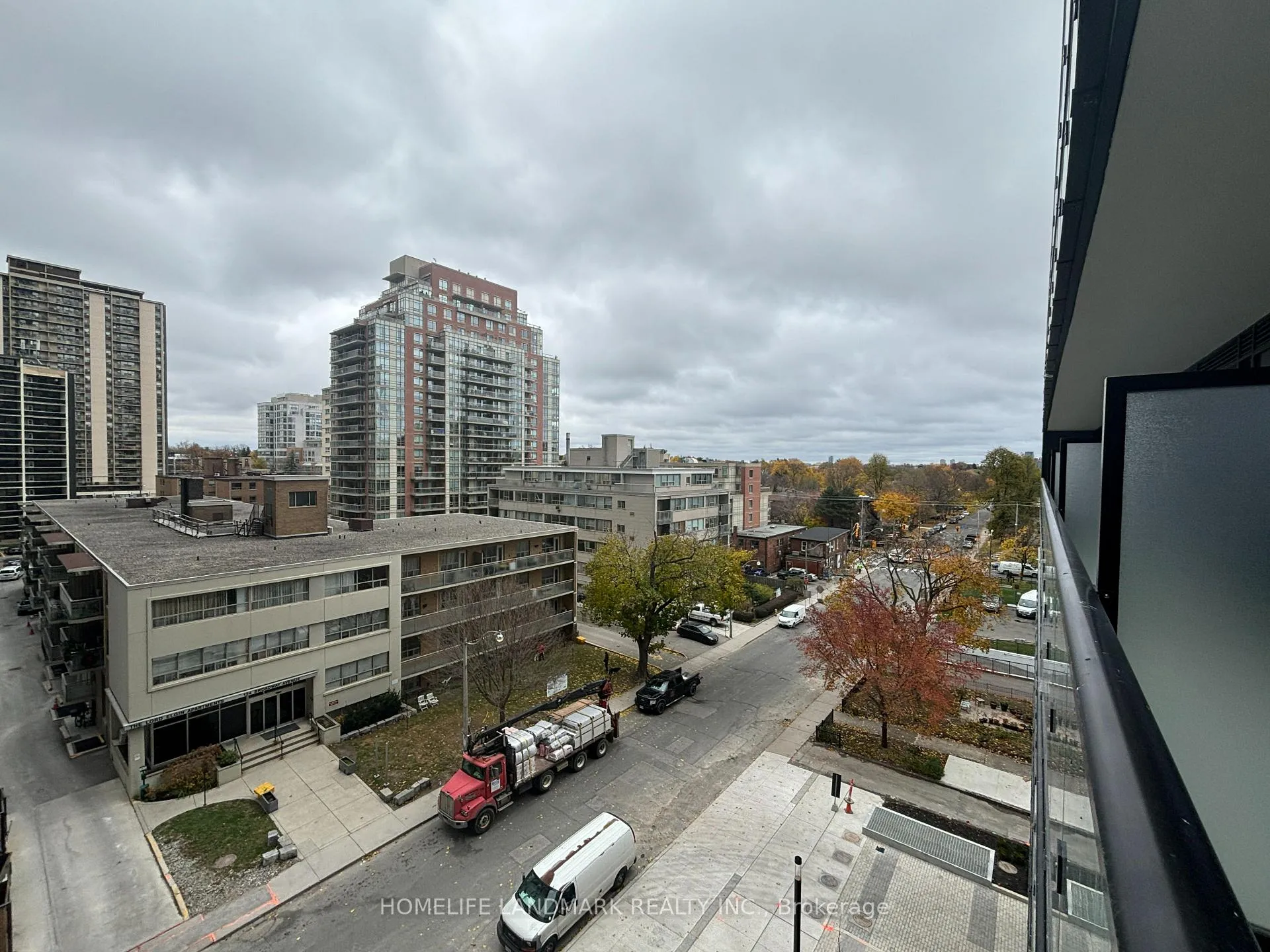 Photo 11 of Unit 609, 117 Broadway Avenue, Toronto, Mount Pleasant West — HOMEH