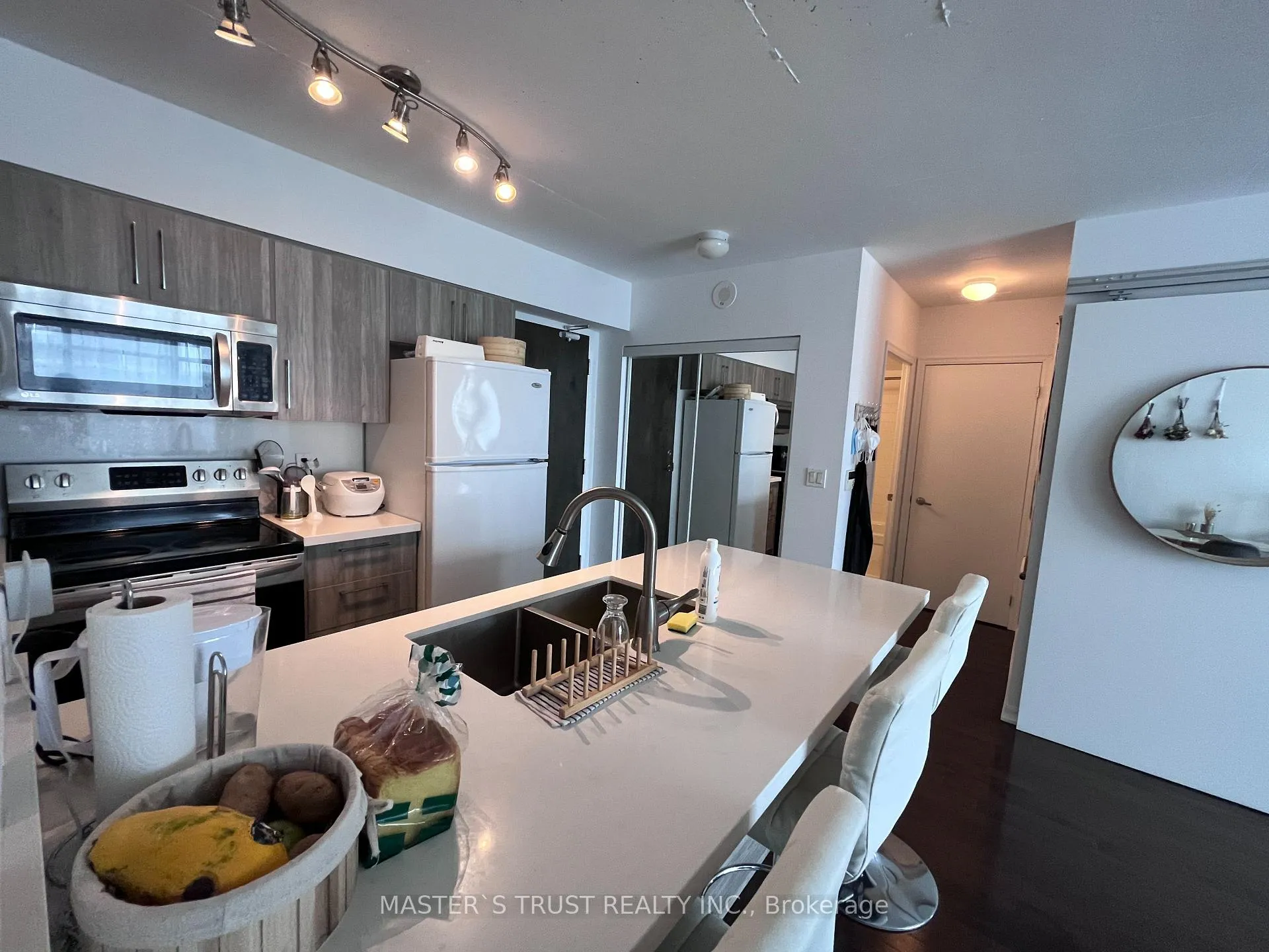 Photo 11 of Unit 1402, 22 Wellesley Street E, Toronto, Church-Yonge Corridor — HOMEH
