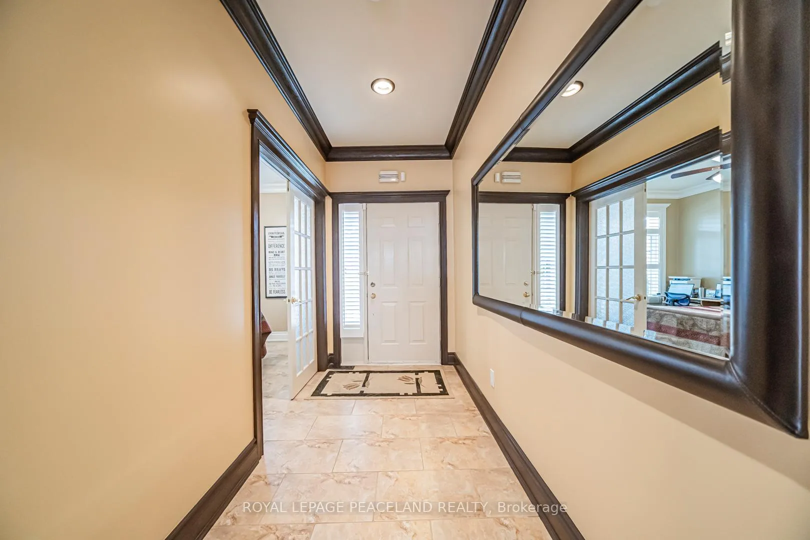 Photo 4 of Unit 11, 5595 Drummond Road, Niagara Falls, Hospital — HOMEH