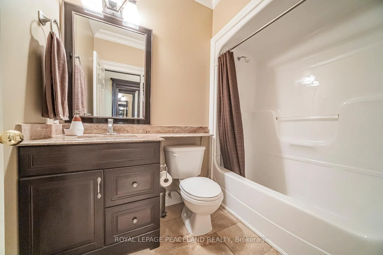 Photo 9 of Unit 11, 5595 Drummond Road, Niagara Falls, Hospital — HOMEH