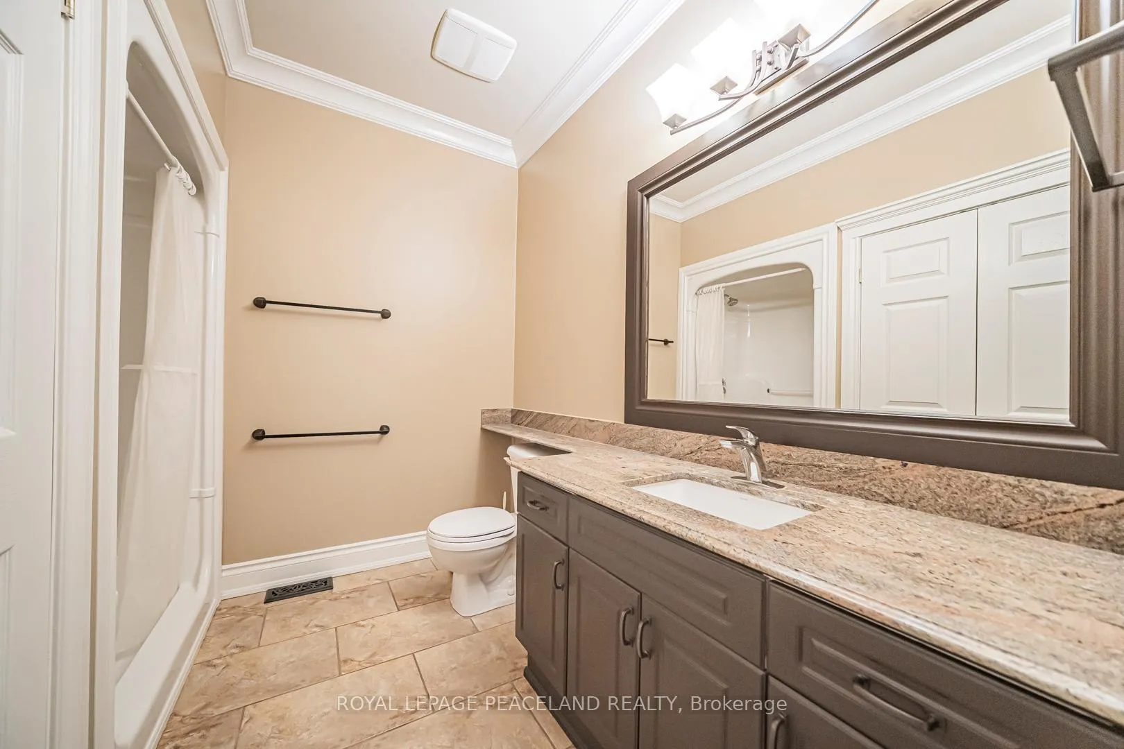 Photo 32 of Unit 11, 5595 Drummond Road, Niagara Falls, Hospital — HOMEH