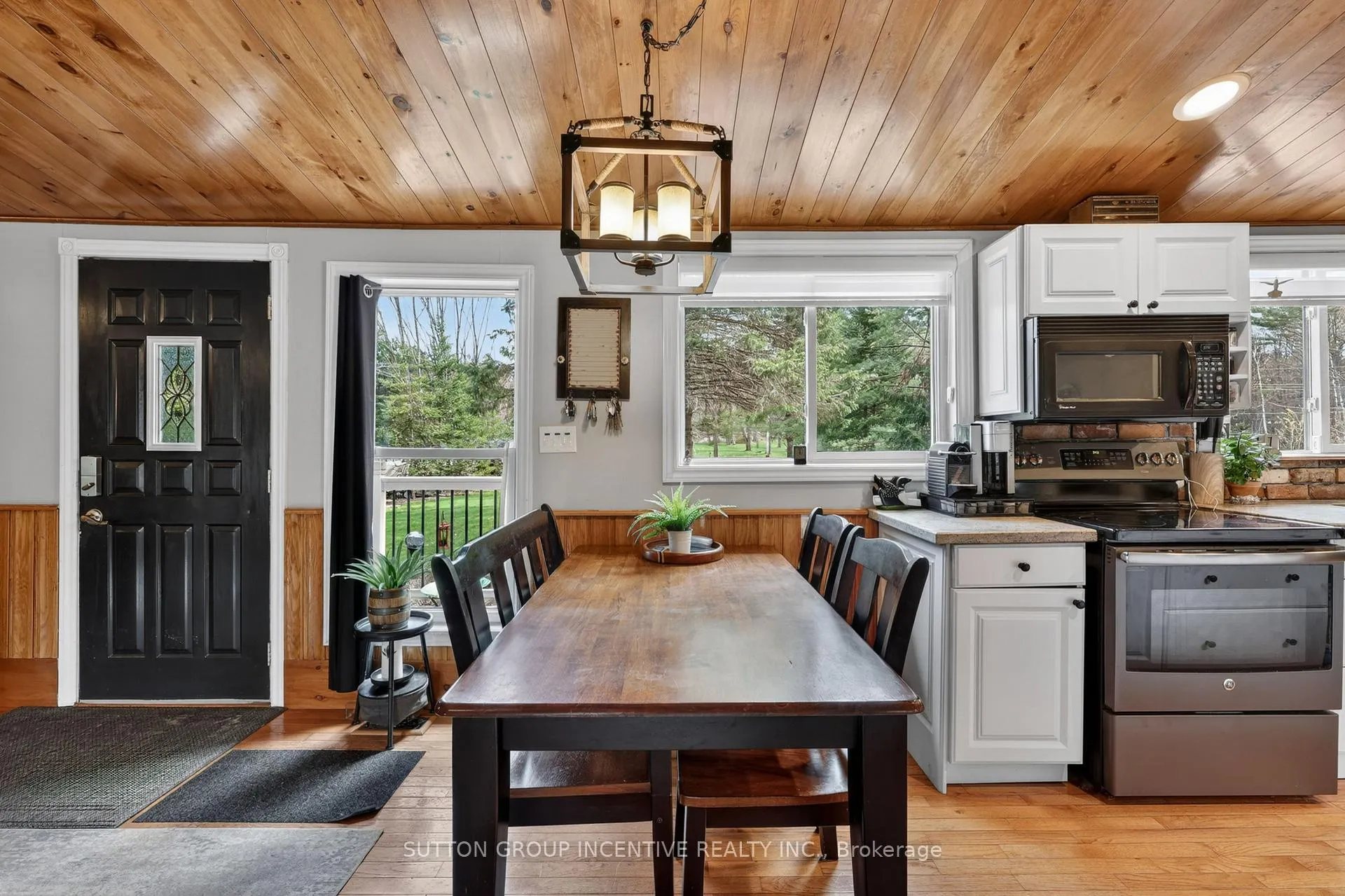 Photo 10 of 4600 Trent Trail, Severn, Rural Severn — HOMEH
