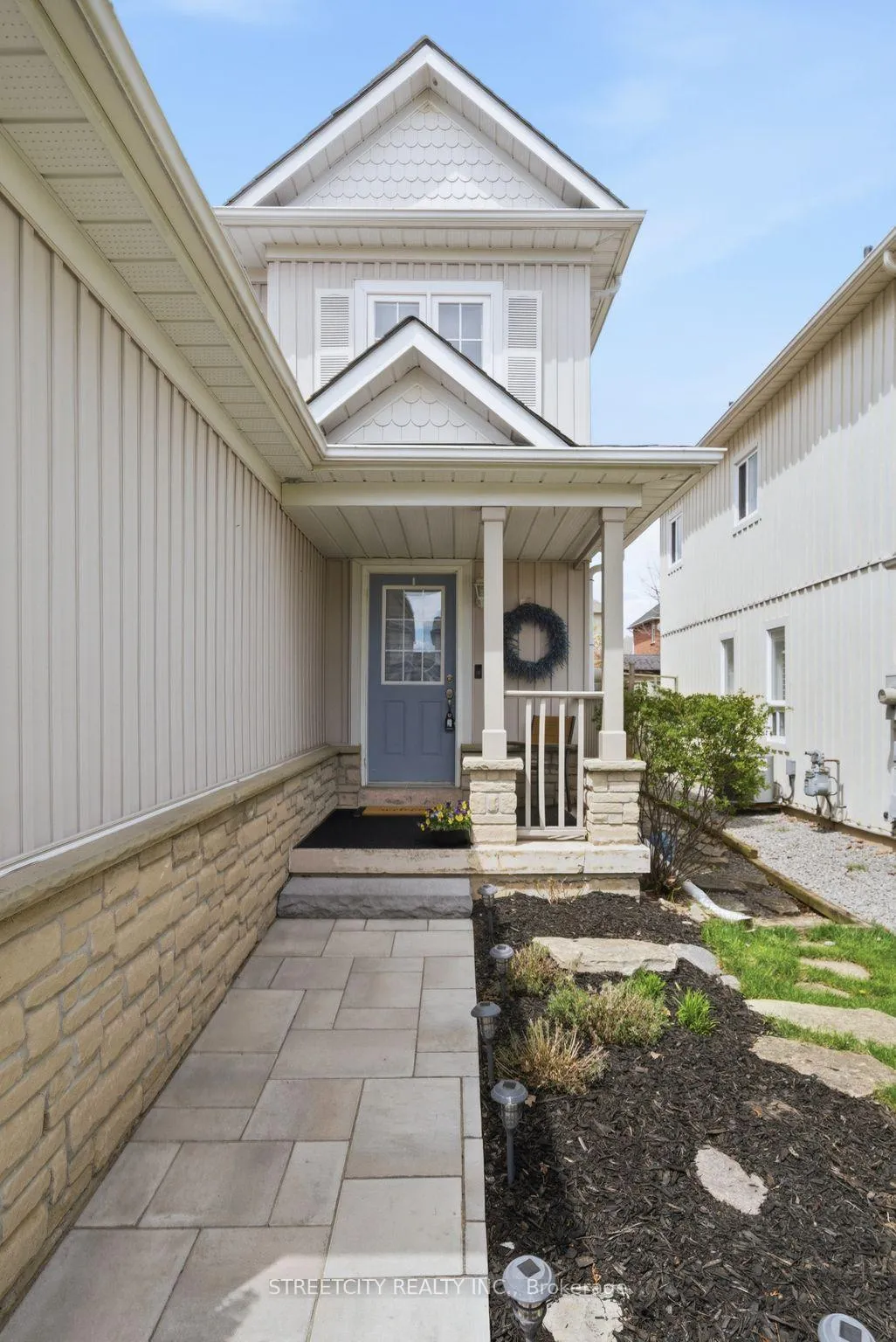Photo 4 of 8 Shipley Avenue, Clarington, Newcastle — HOMEH