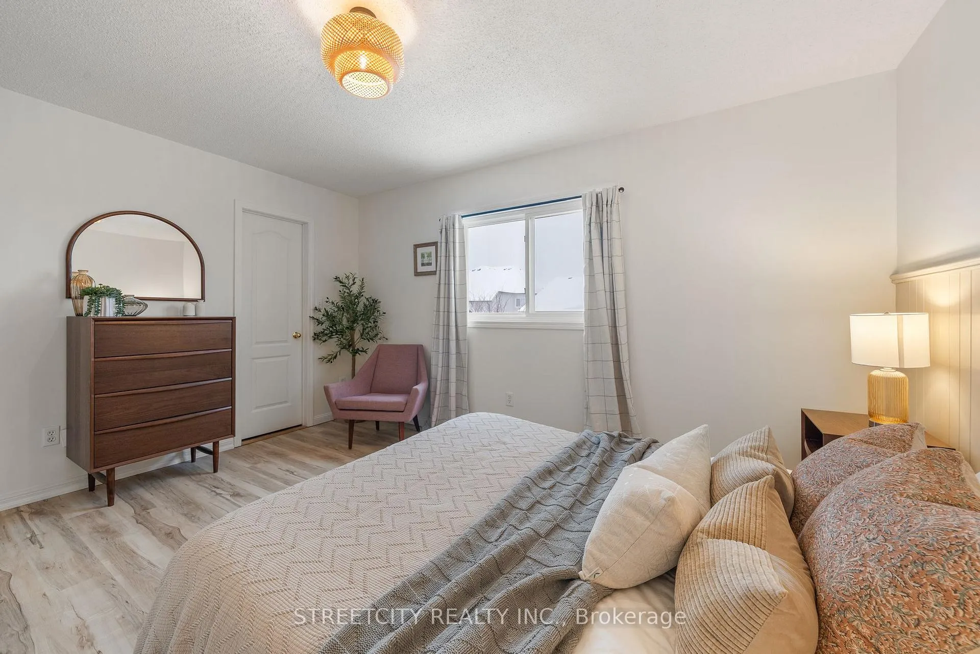 Photo 19 of 8 Shipley Avenue, Clarington, Newcastle — HOMEH