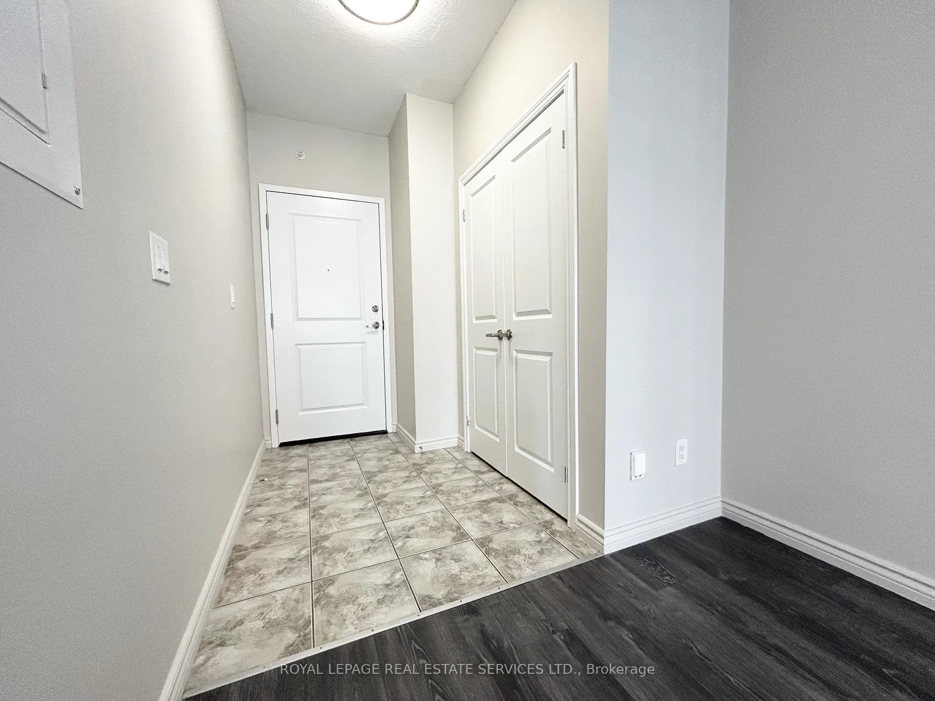 Photo 2 of Unit 304, 7 Rittenhouse Road, Kitchener — HOMEH