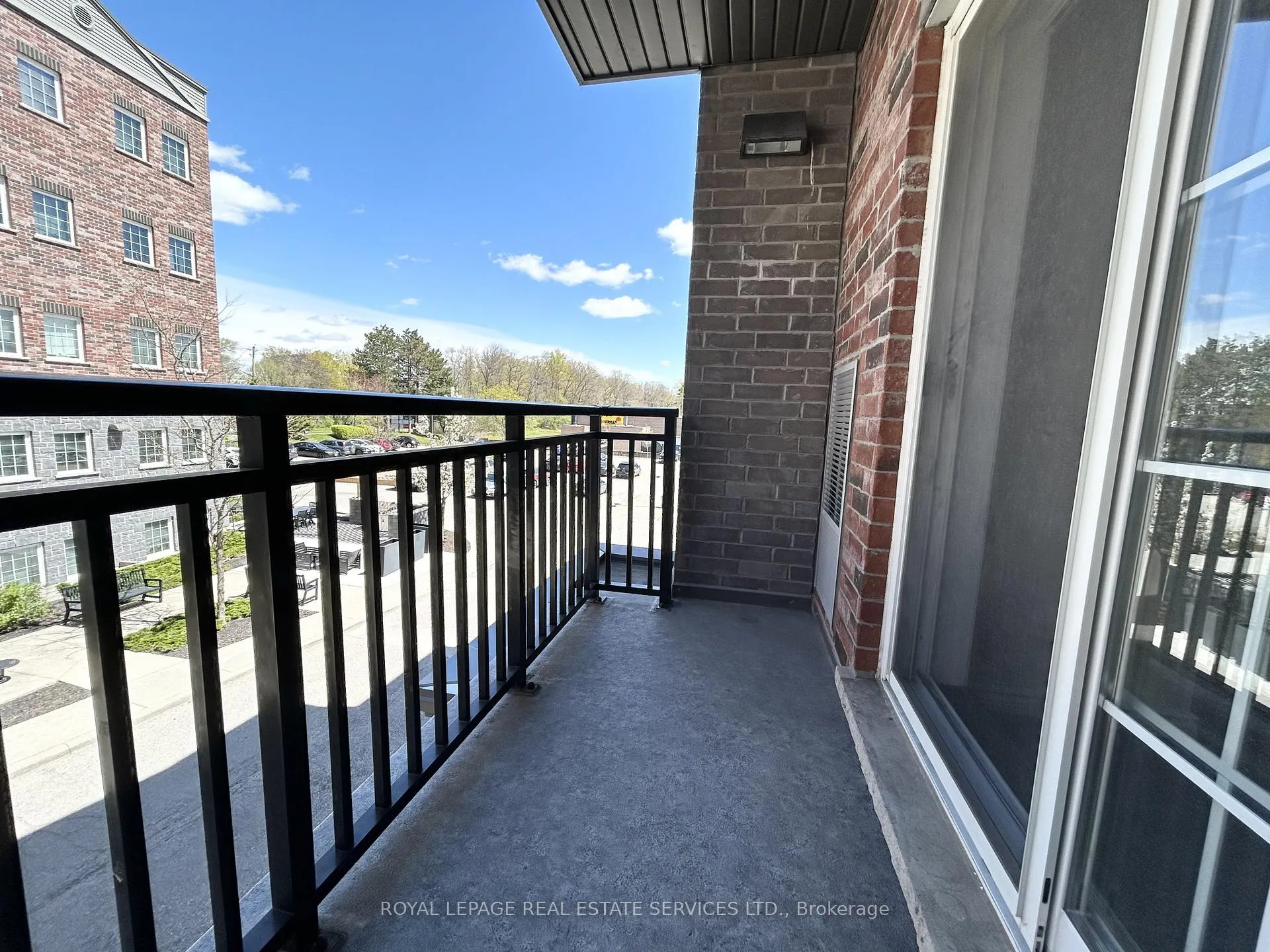 Photo 14 of Unit 304, 7 Rittenhouse Road, Kitchener — HOMEH