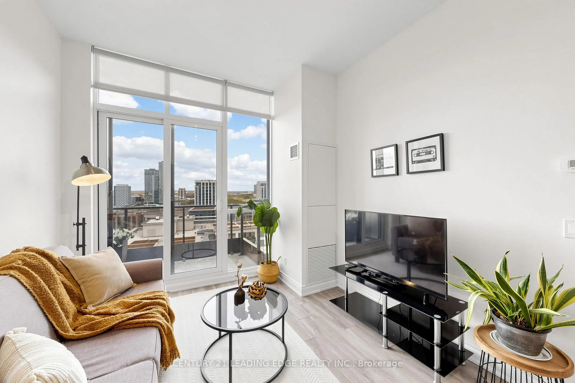 Photo 4 of Unit 1801, 89 South Town Centre Boulevard, Markham, Unionville — HOMEH