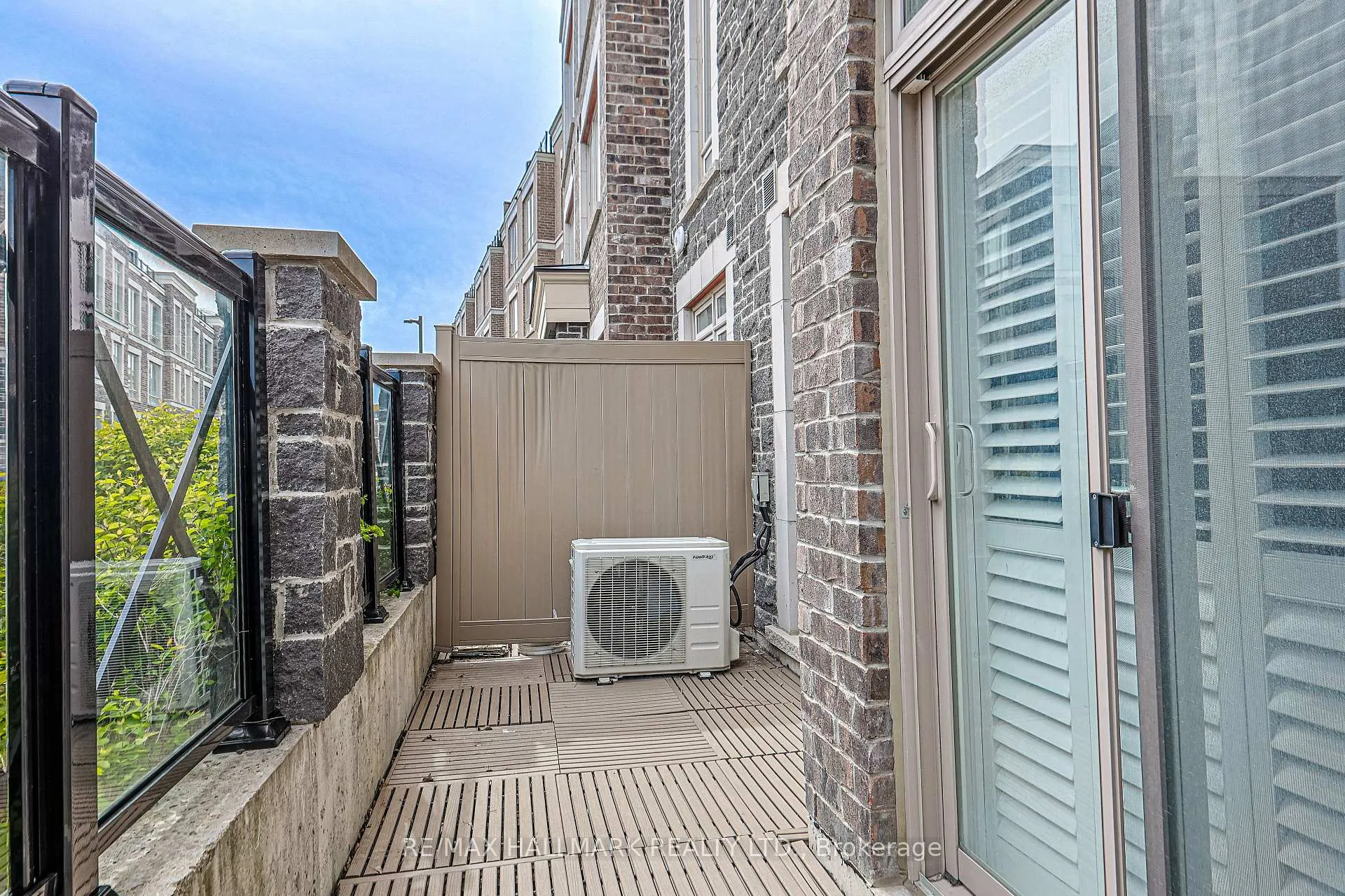 Photo 20 of Unit 609, 50 Dunsheath Way, Markham, Cornell — HOMEH
