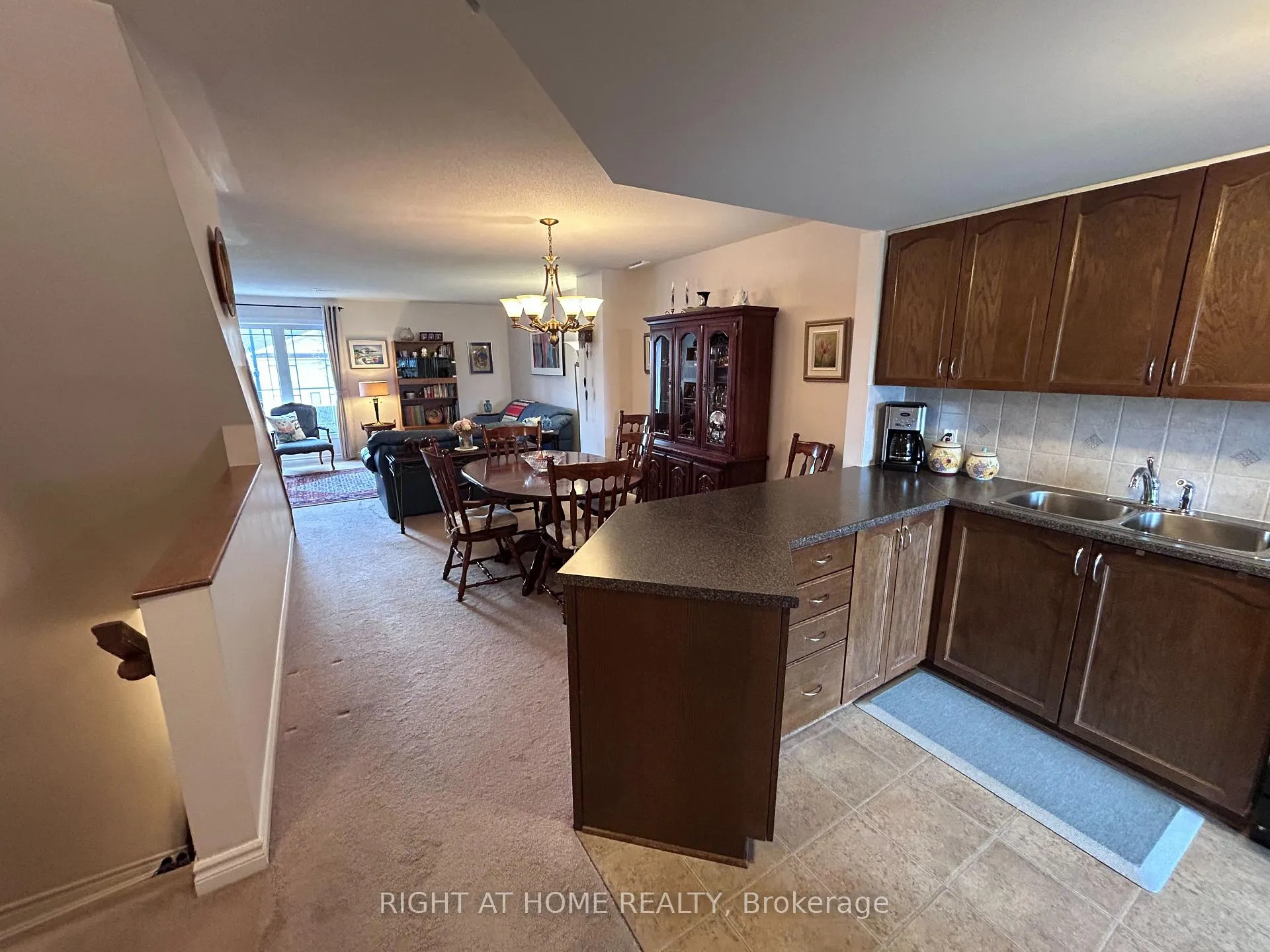 Photo 5 of 389B Chapman Mills Drive, Ottawa, Barrhaven - Strandherd — HOMEH