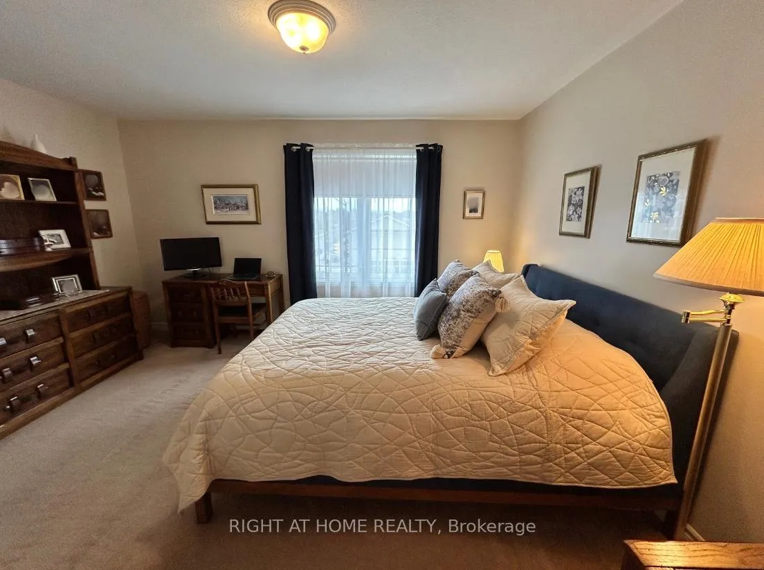 Photo 18 of 389B Chapman Mills Drive, Ottawa, Barrhaven - Strandherd — HOMEH