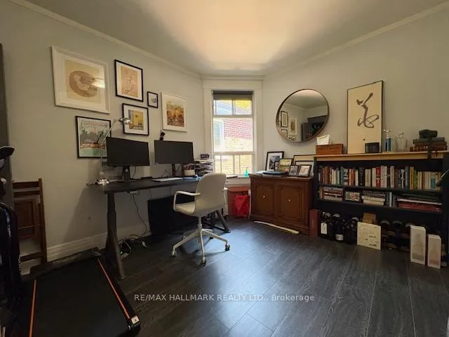Photo 9 of Unit Upper, 155 Greenwood Avenue, Toronto, Greenwood-Coxwell — HOMEH
