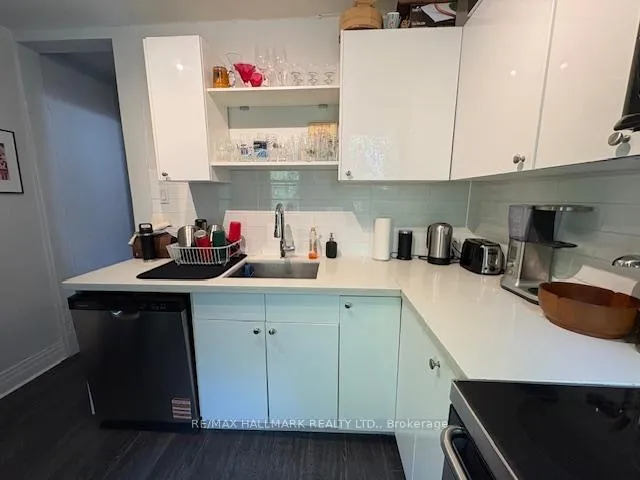 Photo 13 of Unit Upper, 155 Greenwood Avenue, Toronto, Greenwood-Coxwell — HOMEH